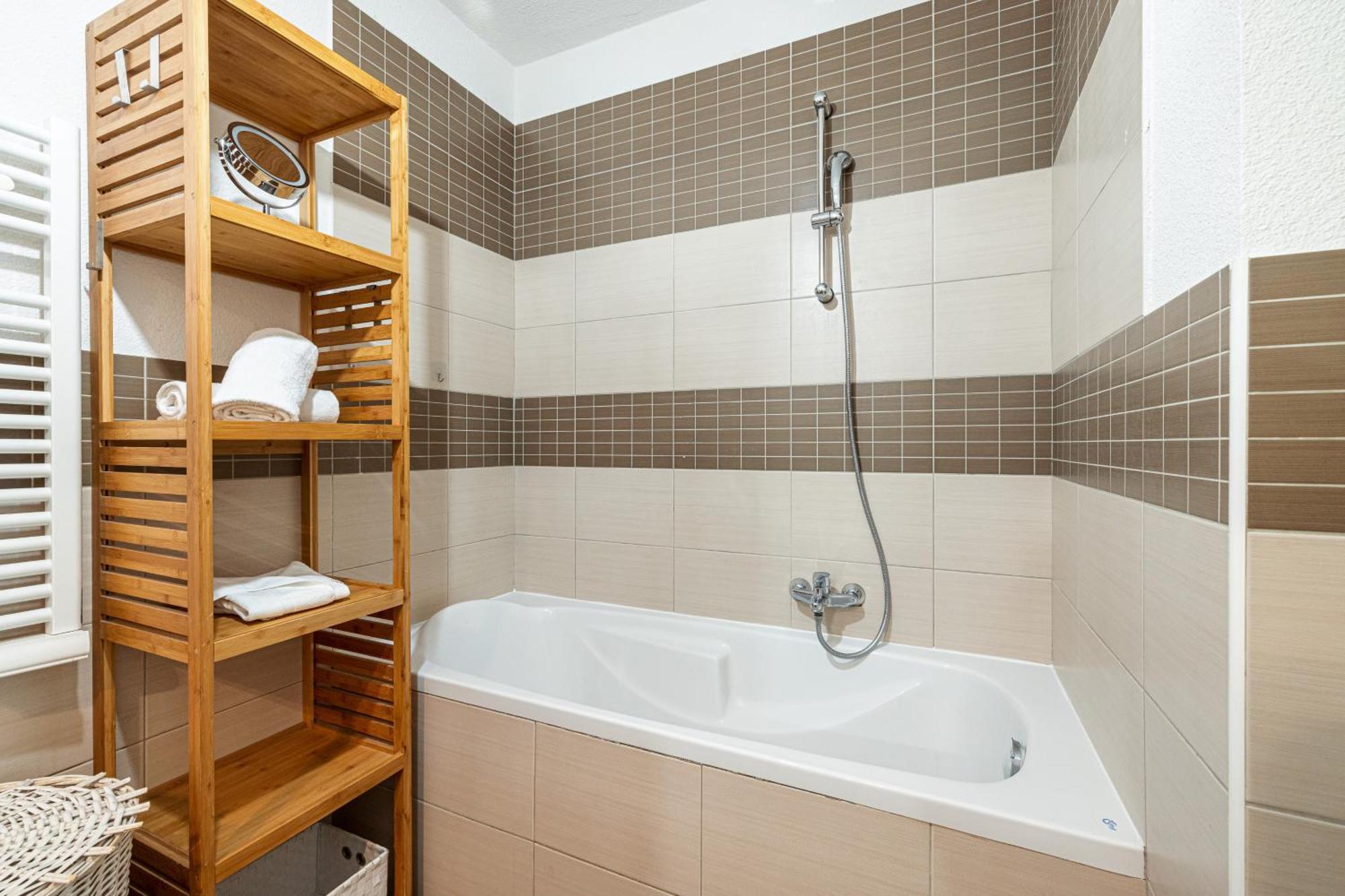 Intercontinental Superbe appartement avec piscine Mentone Esterno foto